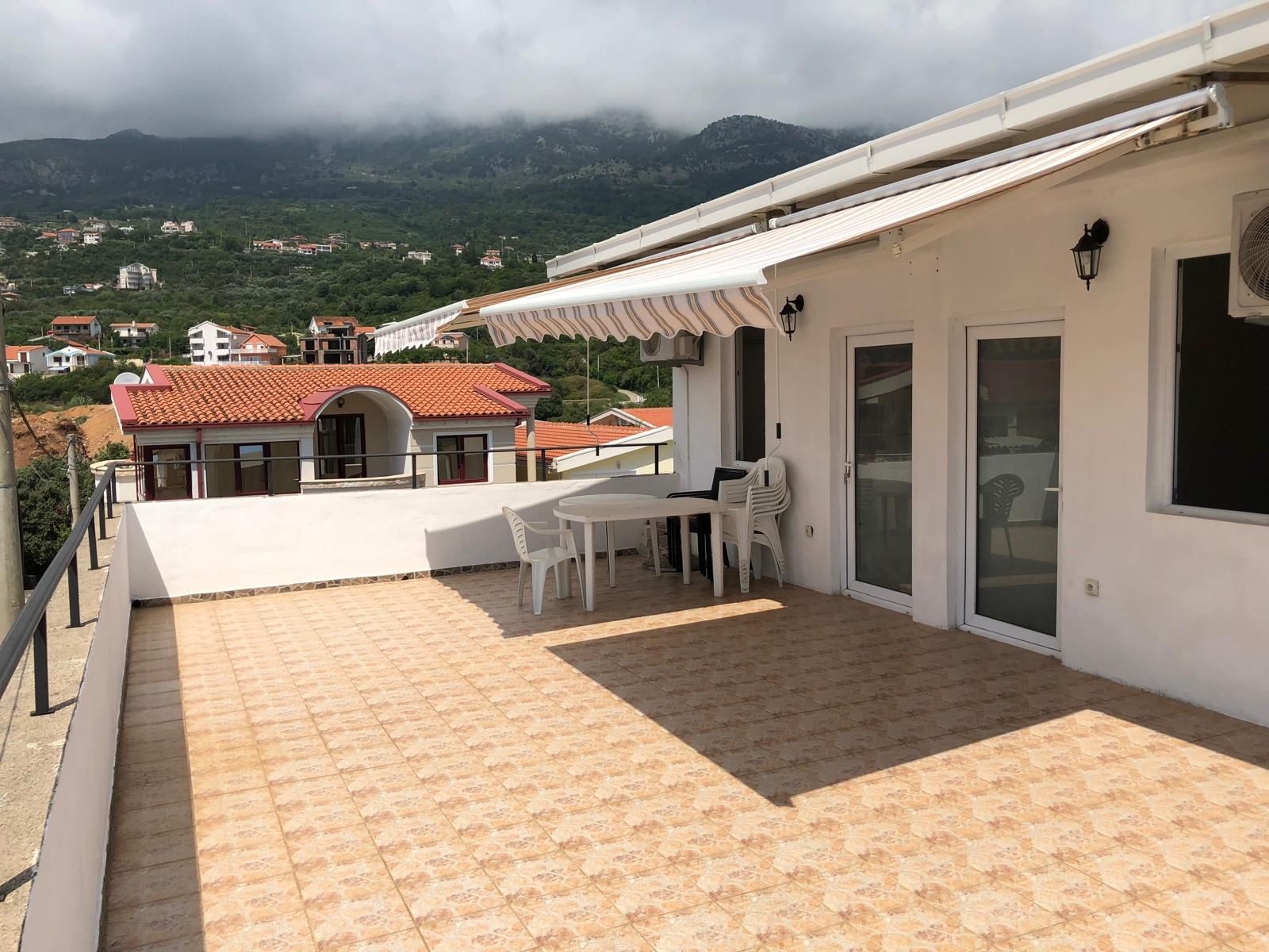 Image of House - 4 Bedrooms - 2 Bathrooms for Sale in Bar-Dobre Vode-Montenegro, Image 8